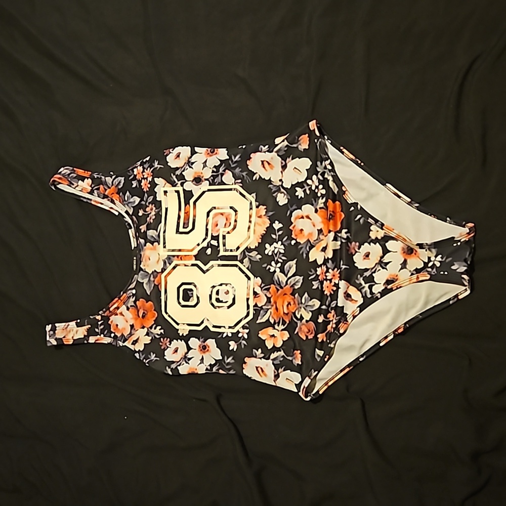 🌺Forever 21 "85" Floral Bathing Suits🪷